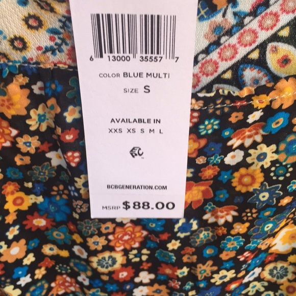 BCBG Generation Floral Cross Front Ruffle Trim Top - Picture 6 of 6